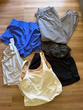 Old Navy Cream & Nude Reversible Tank Top